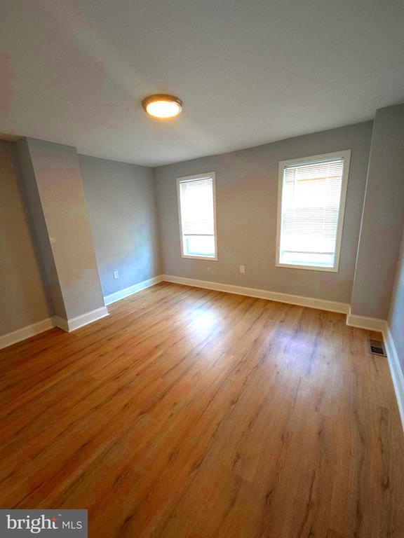 Building Photo - 405 Annabel Ave