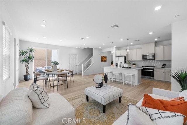 Building Photo - 3918 E Cambria Privado