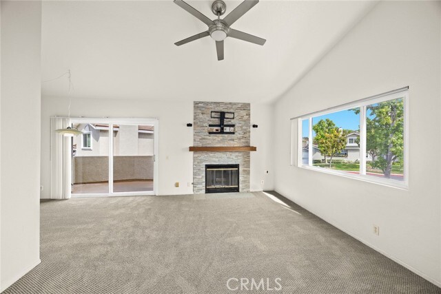 Building Photo - 549 Springbrook N