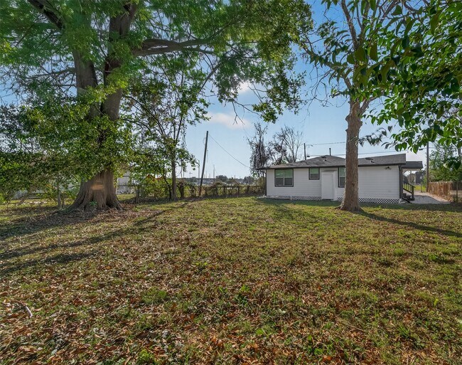 Building Photo - 754 Prosper St