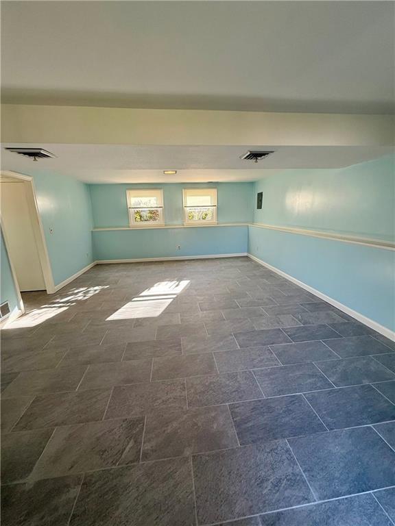 Building Photo - 178 Canonchet Dr