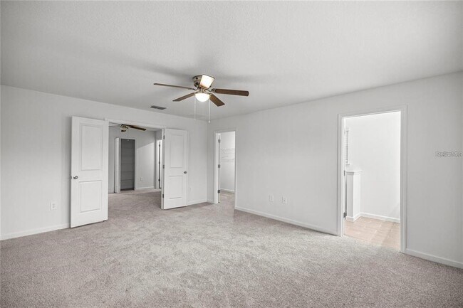 Building Photo - 3644 SE 37th Ct