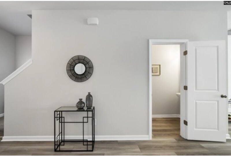 Building Photo - 227 Carillo