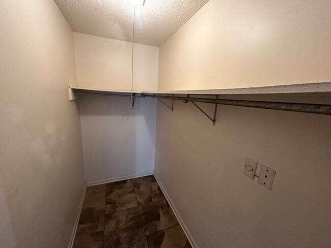 Building Photo - 3609 Juneau Rd