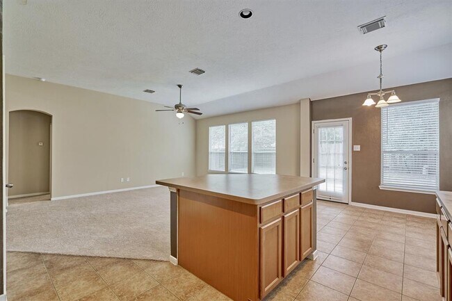 Building Photo - 30835 Imperial Walk Ln