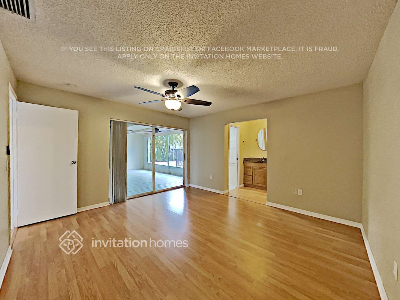 Building Photo - 1195 NW 92nd Ave