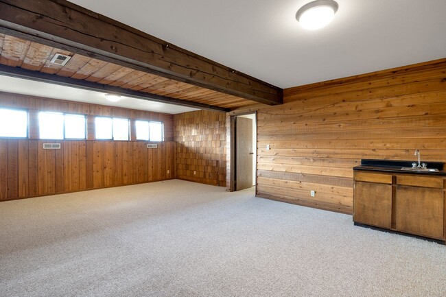 Building Photo - CLICK "REQUEST A TOUR" NOW!