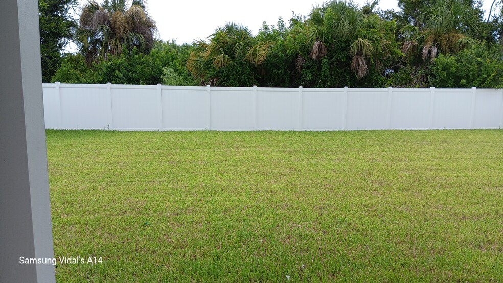 Building Photo - 161 Antilla Dr