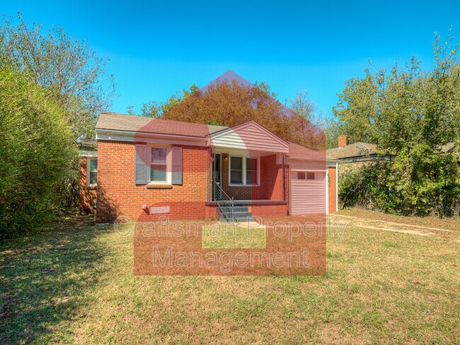 Building Photo - 1201 Carverdale Dr