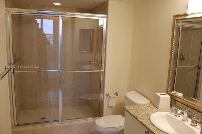 Building Photo - 19501 W Country Club Dr