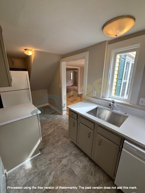 Building Photo - 85 Pennwood Ln