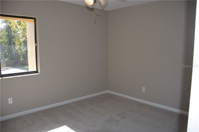 Building Photo - 4428 S Lake Orlando Pkwy