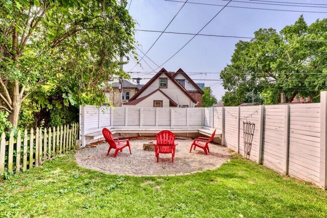 Building Photo - Beautiful Updated 3-Bedroom Colonial – Prime East Side Location