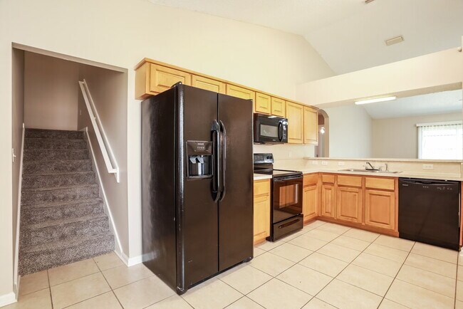Building Photo - 3621 Arava Dr