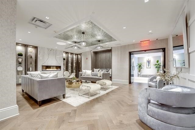 Building Photo - 88 Morgan St