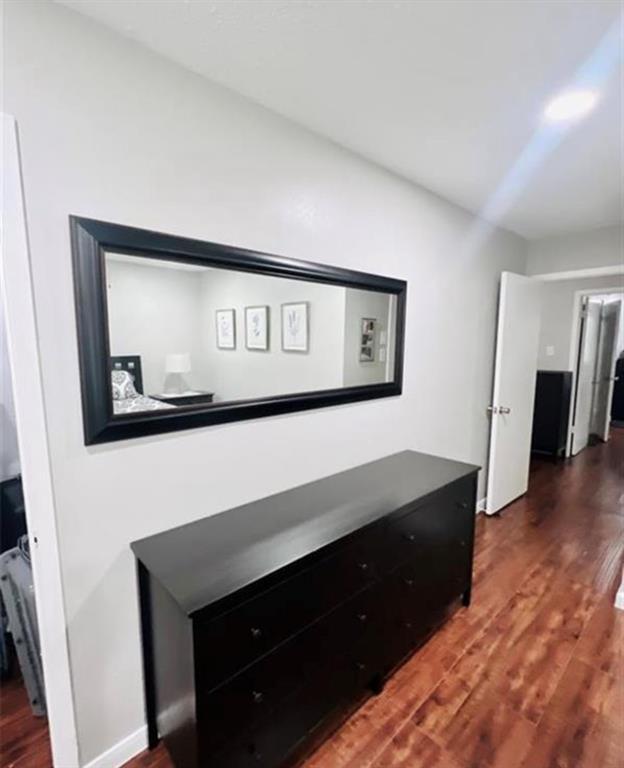 Building Photo - 2112 Greenbriar Colony Dr