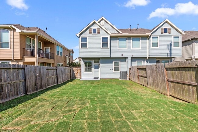 Building Photo - 2531 Terrace Point Dr