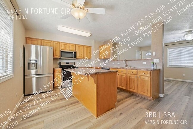 Building Photo - 4475 N Fortune Cir