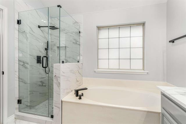 Building Photo - 8637 Creede Trail