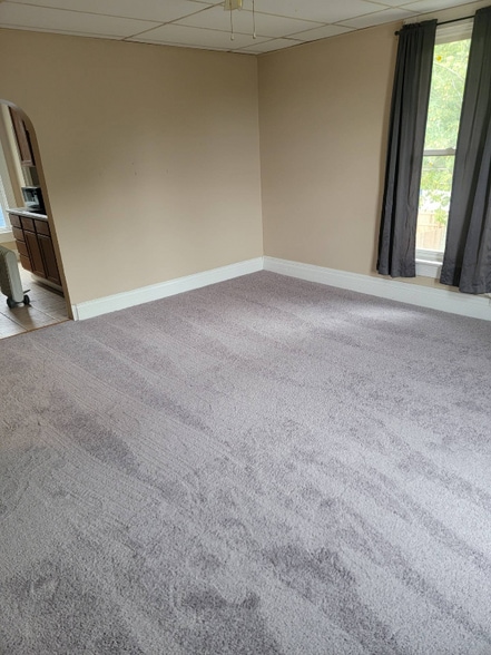 Primary Photo - 494 N Wabash St