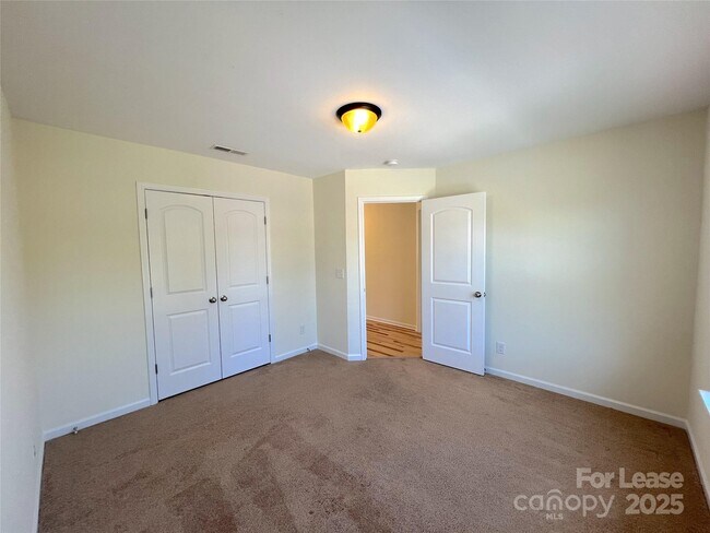 Building Photo - 2602 Impatien Drive