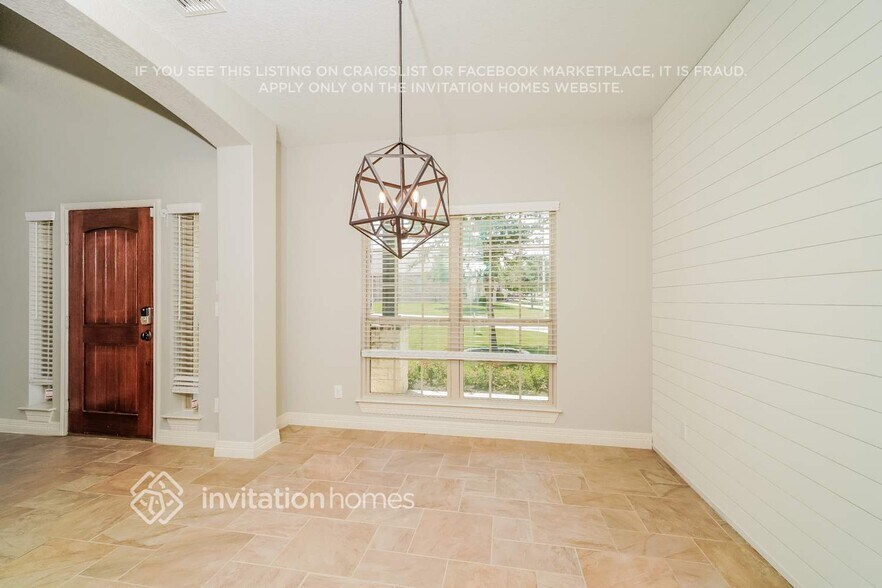 Building Photo - 1099 Pelican Pl