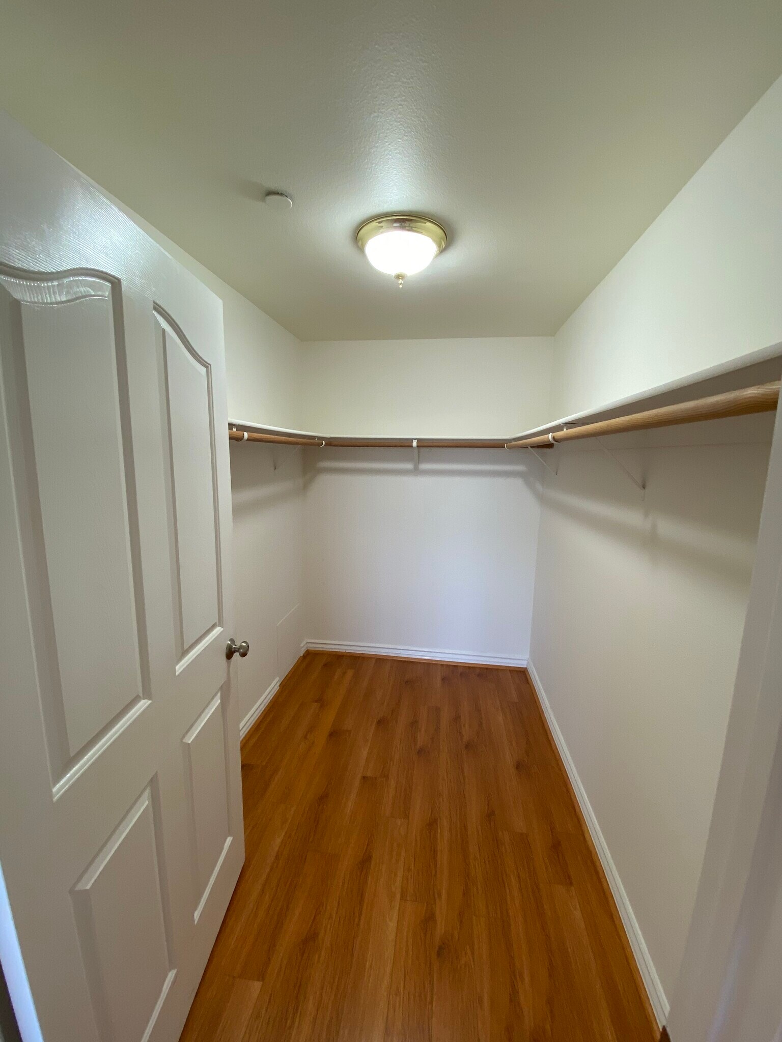 Building Photo - 428 E Santa Anita Ave