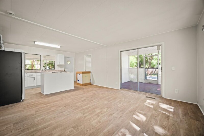 Building Photo - 1195 Harmony Dr S