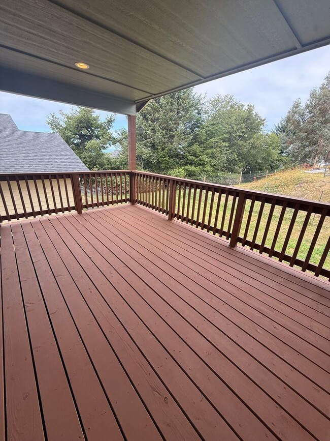 Building Photo - 1154 Nautical Ln