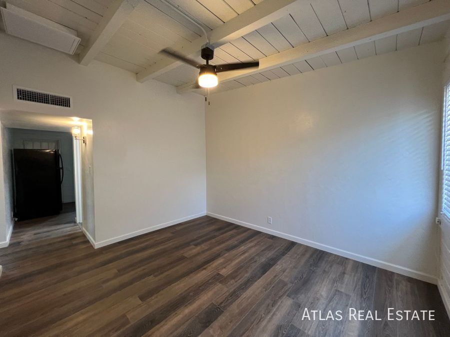 Building Photo - 26 E Glenn St