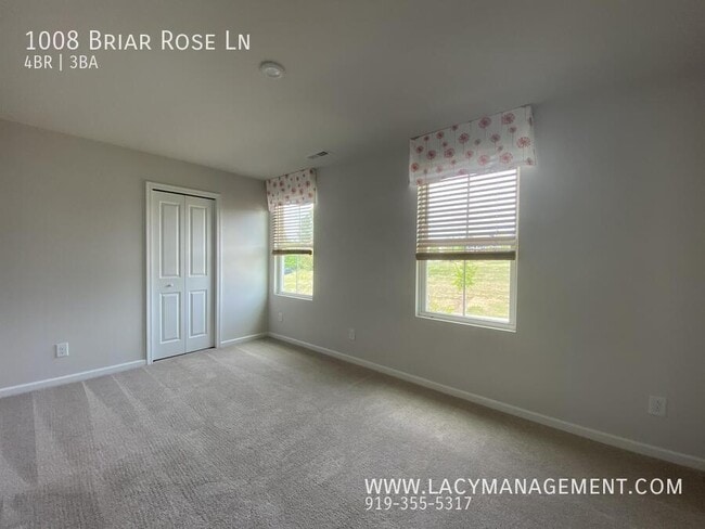 Building Photo - 1008 Briar Rose Ln