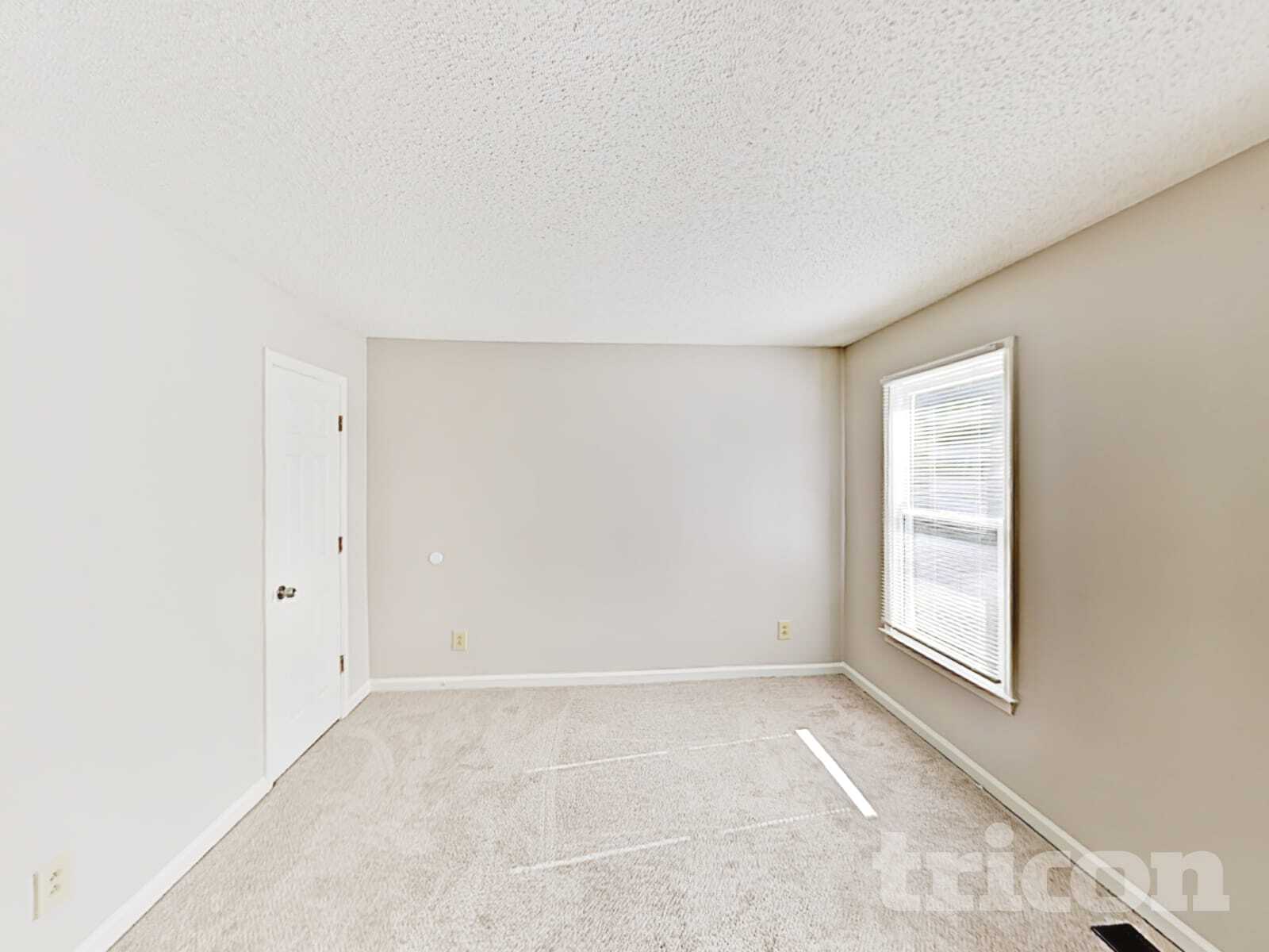 Building Photo - 5272 Ferry Creek Ln