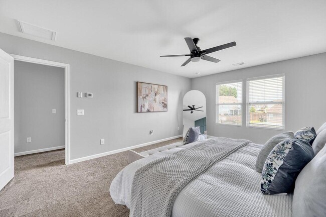 Building Photo - 454 Fox Sparrow Ct