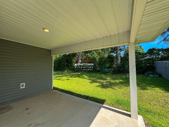 Building Photo - 5257 Peach Dr