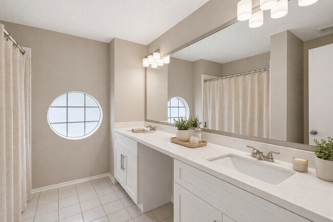 Building Photo - 2802 Grants River Cir