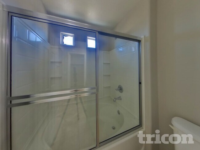 Building Photo - 3643 Sanwood St