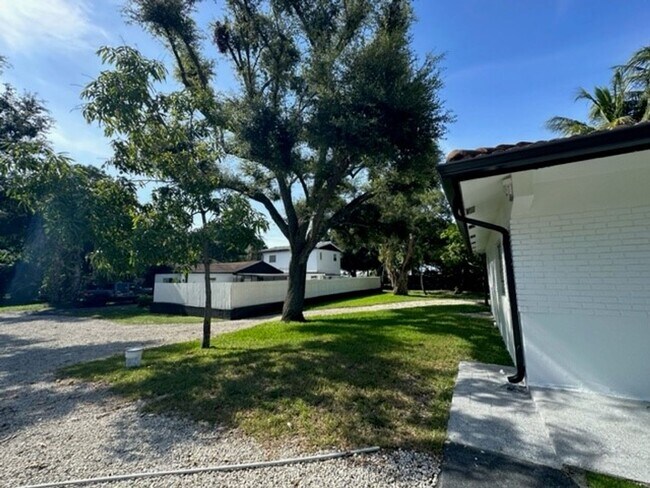 Interior Photo - Edgewood Apartments LLC