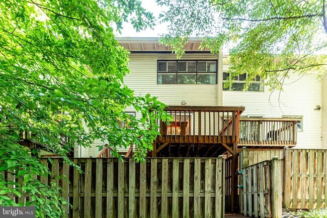 Building Photo - 4771 Parkman Ct
