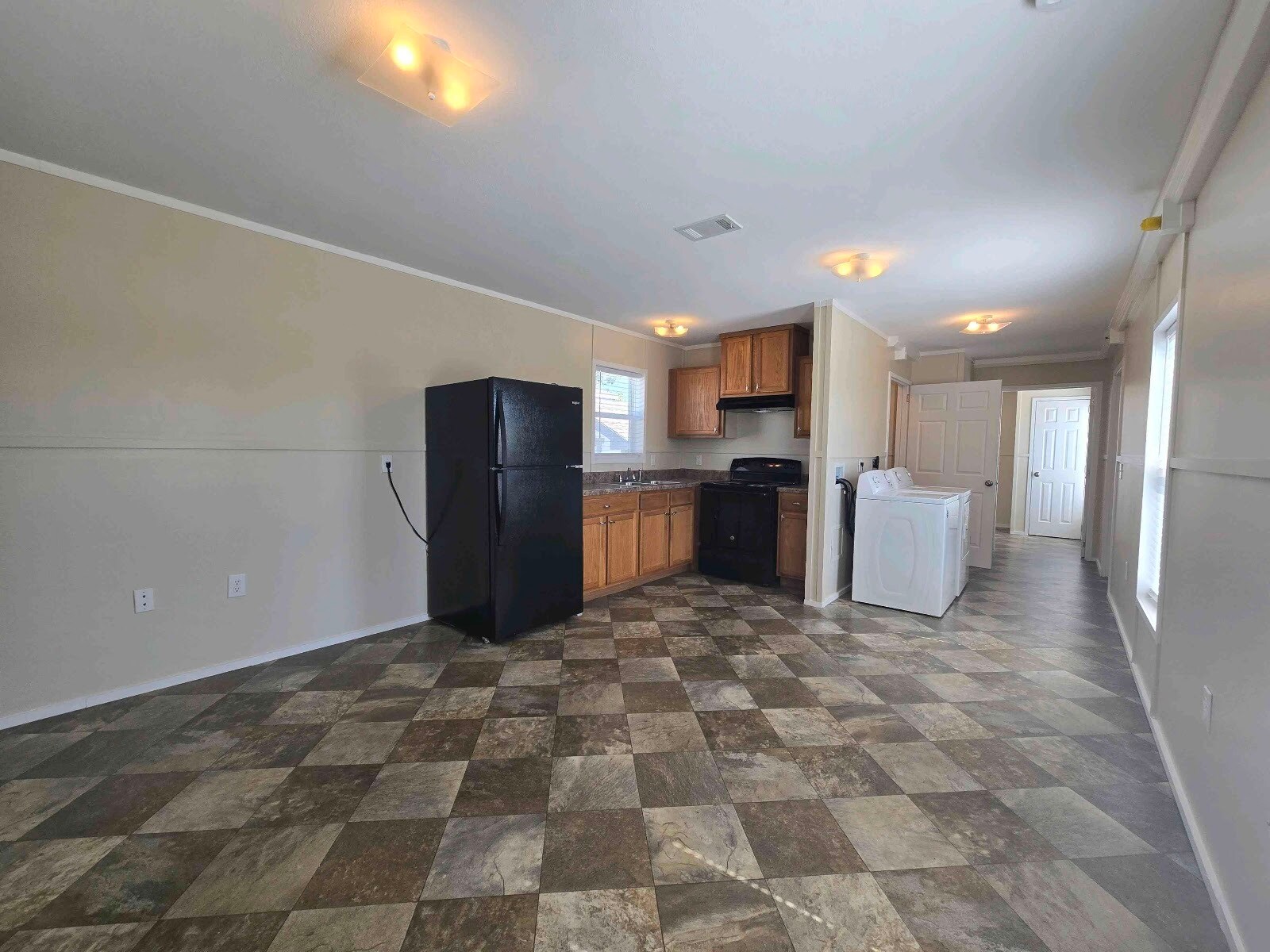 Building Photo - 709 N Collins Fwy