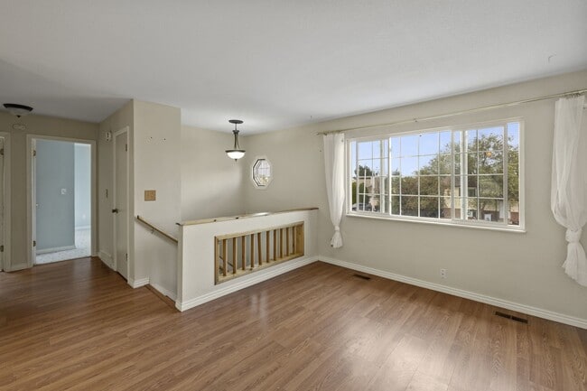 Building Photo - 4319 Millburn S