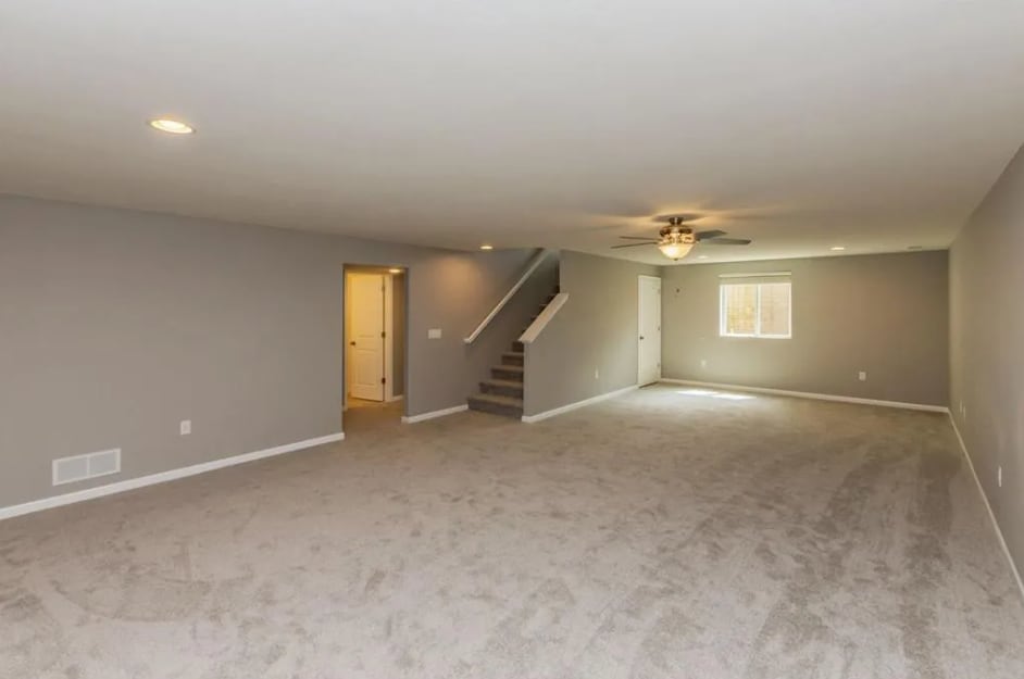 Building Photo - 3034 Sherwood Dr