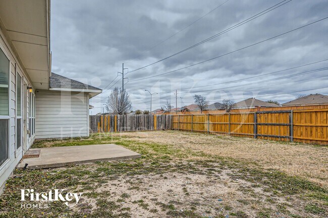 Building Photo - 6728 Ohana Pl