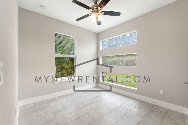 Building Photo - ONE MONTH FREE RENT! Modern, energy effici...