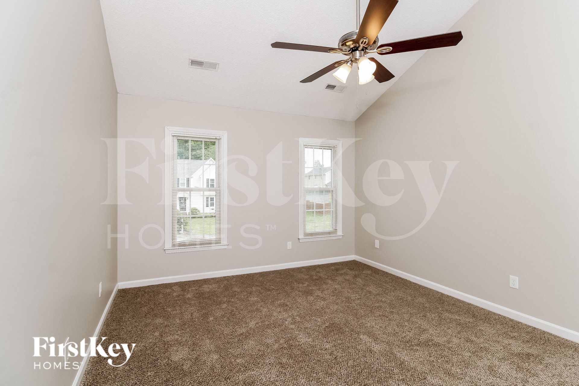 Building Photo - 3229 Sparrowhawk Dr