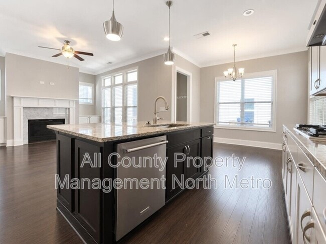 Building Photo - 2202 Haventree Ct