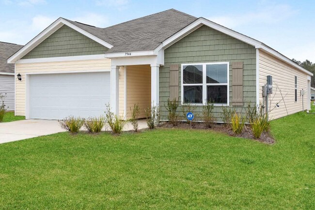 Building Photo - 7944 Pickwick Dr.