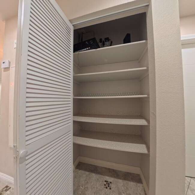 Building Photo - Highly Upgraded, Surround Speakers, Recessed Lightning, Stainless Steel Appliances, Customer Kitc...