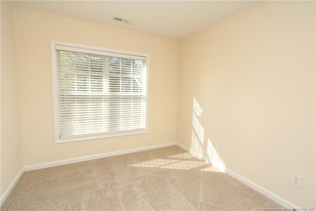 Building Photo - 3921 Volkswalk Pl