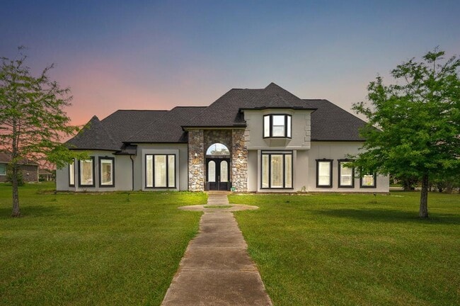 Building Photo - 13819 Lakeview Meadow Dr