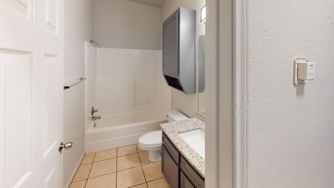 Building Photo - 1621 Bagby Ave